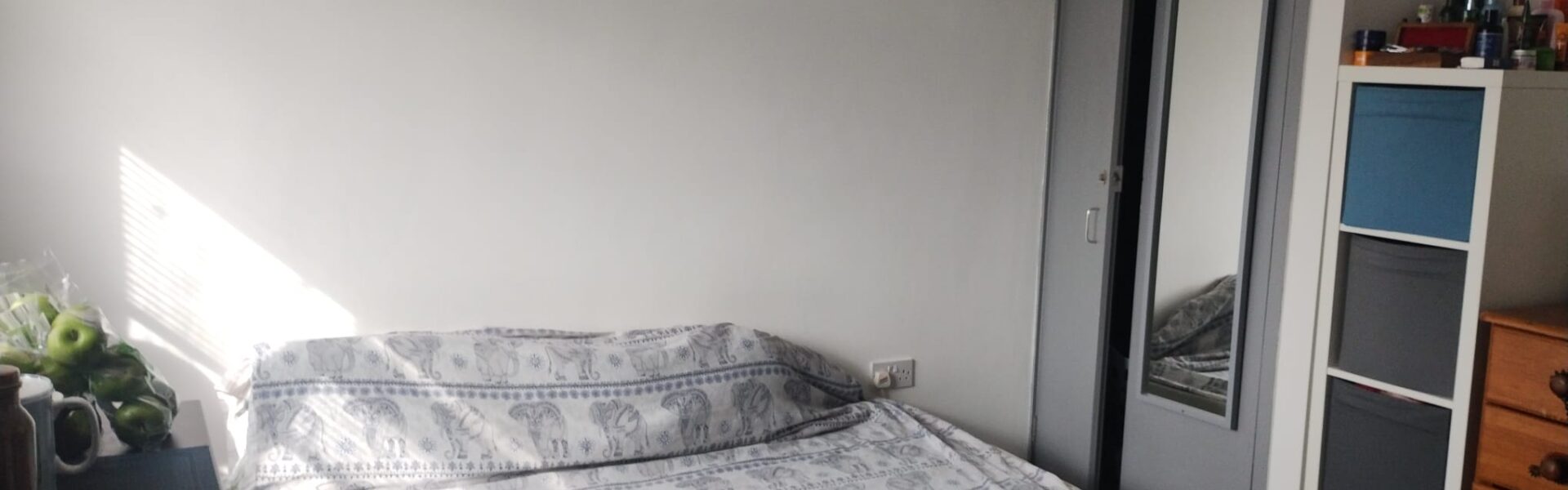 Studio flat in London, Northolt UB5 6JG